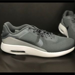 ‼️ SOLD ‼️ NWOT Men’s Nike Air Max SE